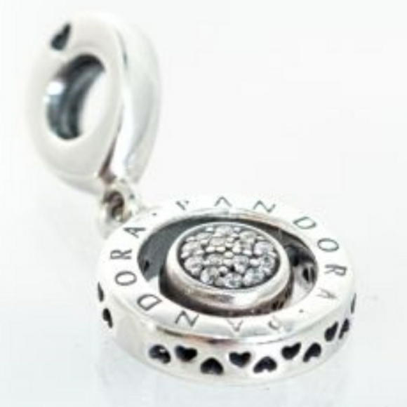 Pandora - Picture 2 of 3